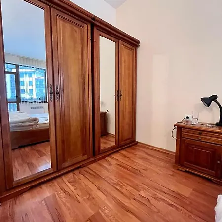 Apartment Cedar Heights *