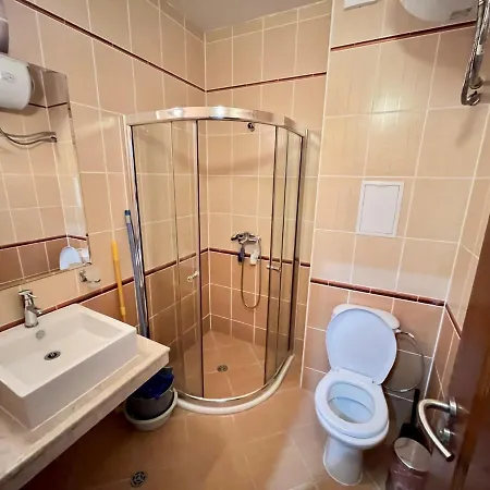 Cedar Heights Apartment