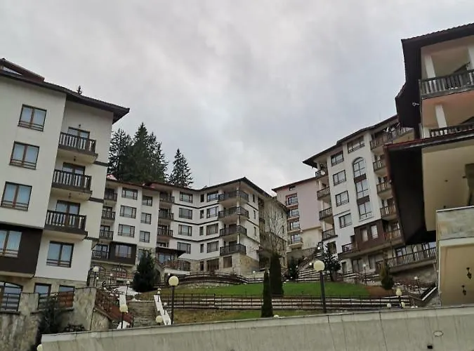 Apartment Cedar Heights 2 *